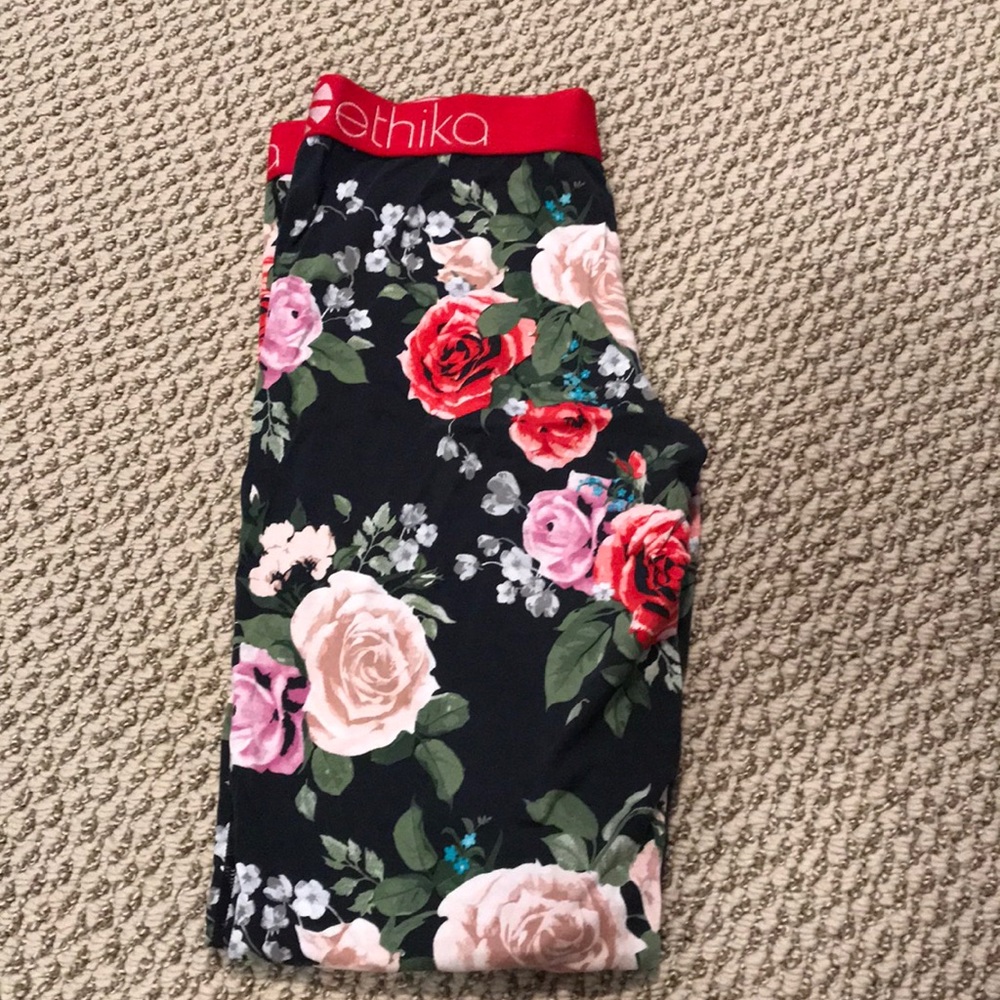 Red floral leggings